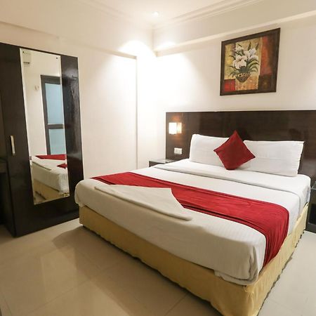 Anr Hotels Lucknow Zewnętrze zdjęcie