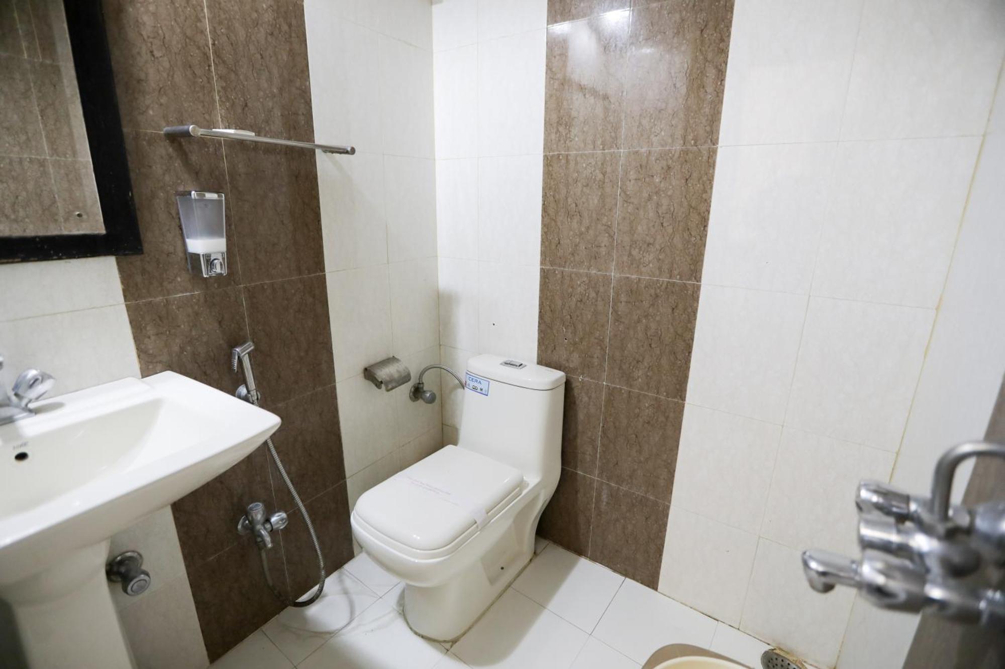 Anr Hotels Lucknow Zewnętrze zdjęcie