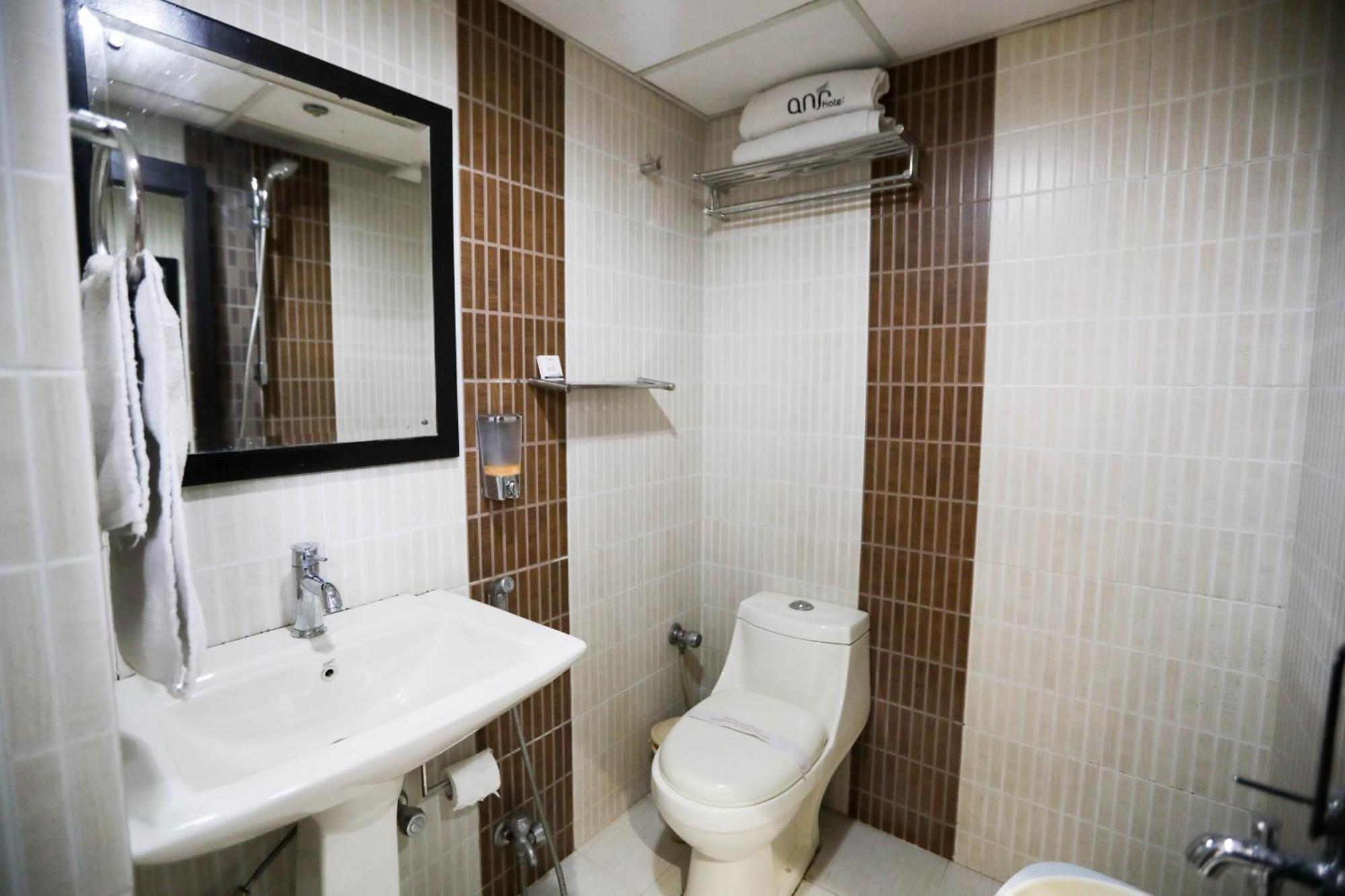 Anr Hotels Lucknow Zewnętrze zdjęcie