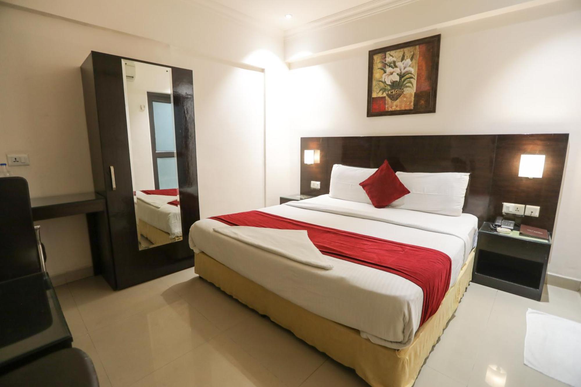 Anr Hotels Lucknow Zewnętrze zdjęcie