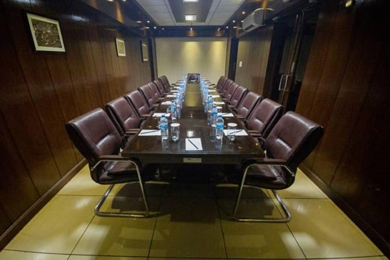Anr Hotels Lucknow Zewnętrze zdjęcie